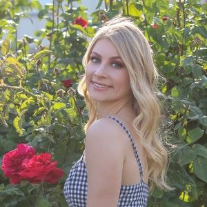 Meet your Posher, Elisabeth